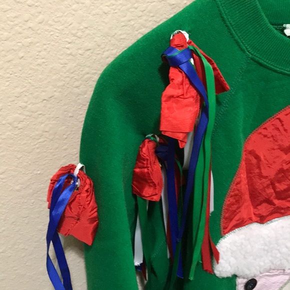 Ugly Christmas sweatshirt - Picture 3 of 5